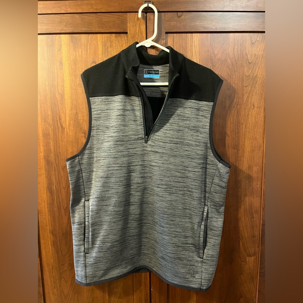 Men’s PGA Tour Golf Vest - Large